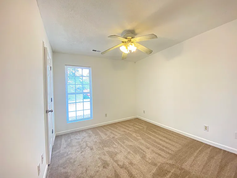 252 Bethesda Rd #A — Photo 7