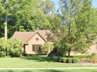 14811 Ivanhoe Dr, Shelby Township, MI 48315