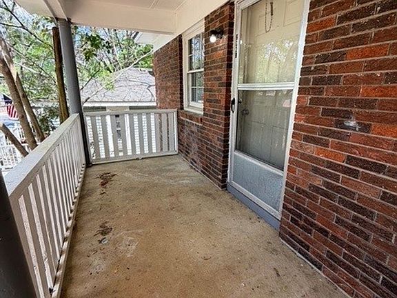 4th image of 602 Taggart Ave #602B