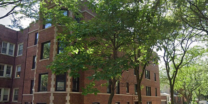 1st image of 1705 W Catalpa Ave #1W