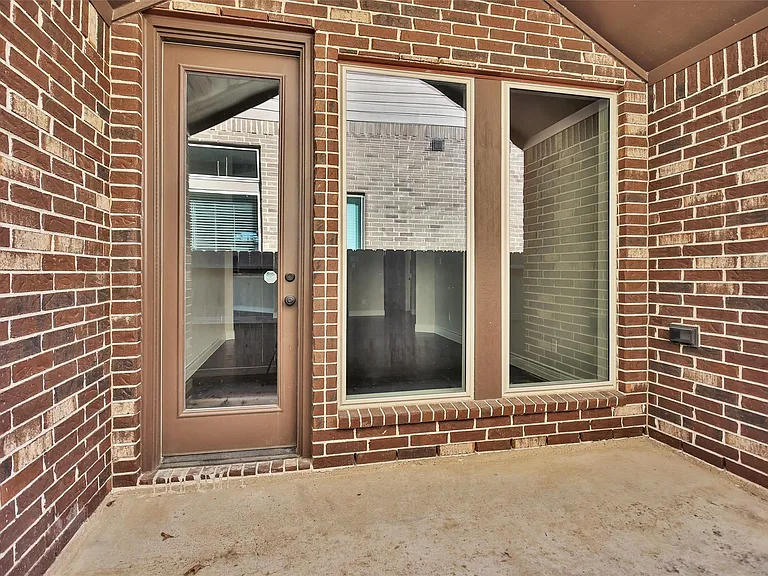 17339 Camillia Trails — Photo 48
