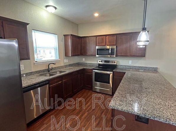 14918 W 64th Ter