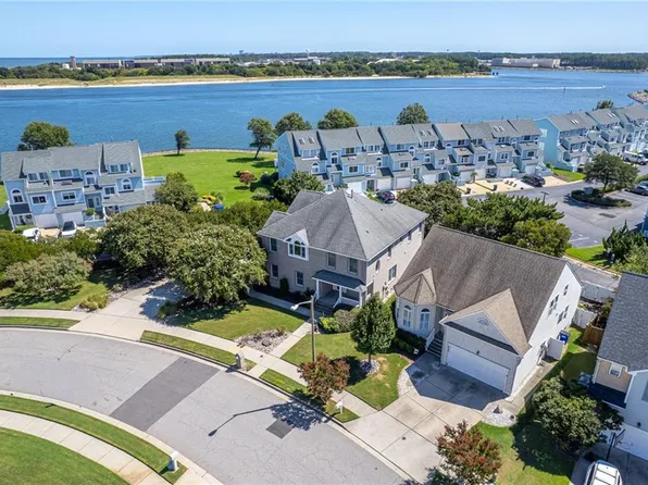 9570 Bay Point Dr, Norfolk, VA 23518