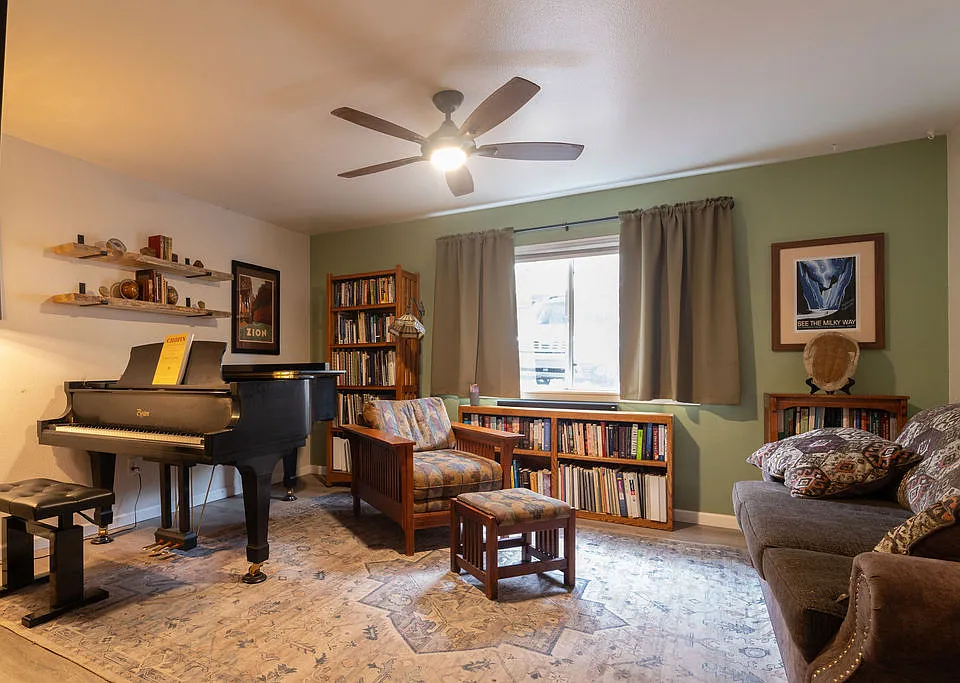 1185 W University Ave #154