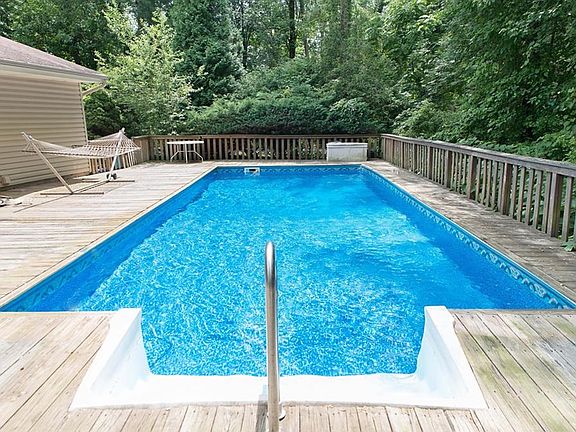 5th image of 1 Windermere Ln