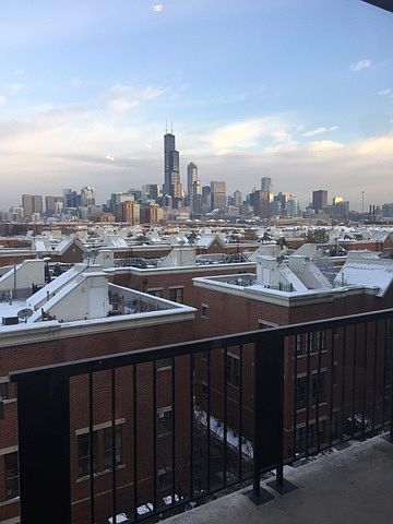 1st image of 833 W 15th Pl Unit 501-W