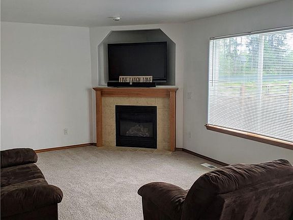 5th image of 7013 181st St E