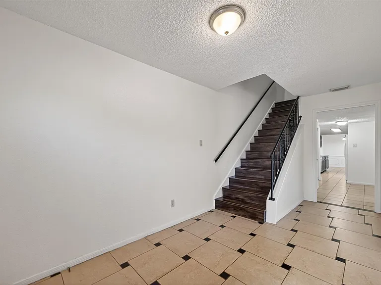 14381 Still Meadow Dr — Photo 6