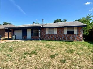 3209 Chetwood Dr, Del City, OK 73115