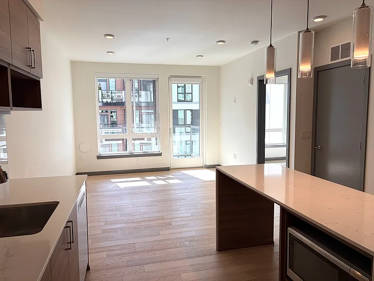 11903 NE 128th St #423 — Photo 5
