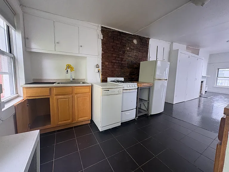 59 Duffield St #3 — Photo 13