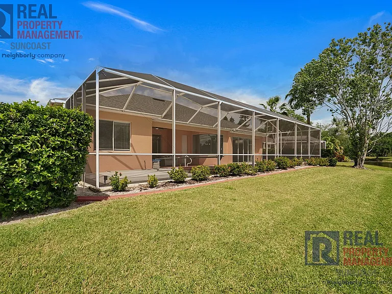 652 Planters Manor Way — Photo 45
