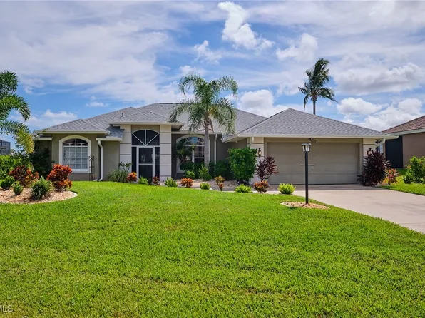 11704 Lady Anne Cir, Cape Coral, FL 33991