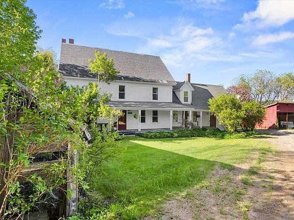 3rd image of 61 Braeburn Lane
