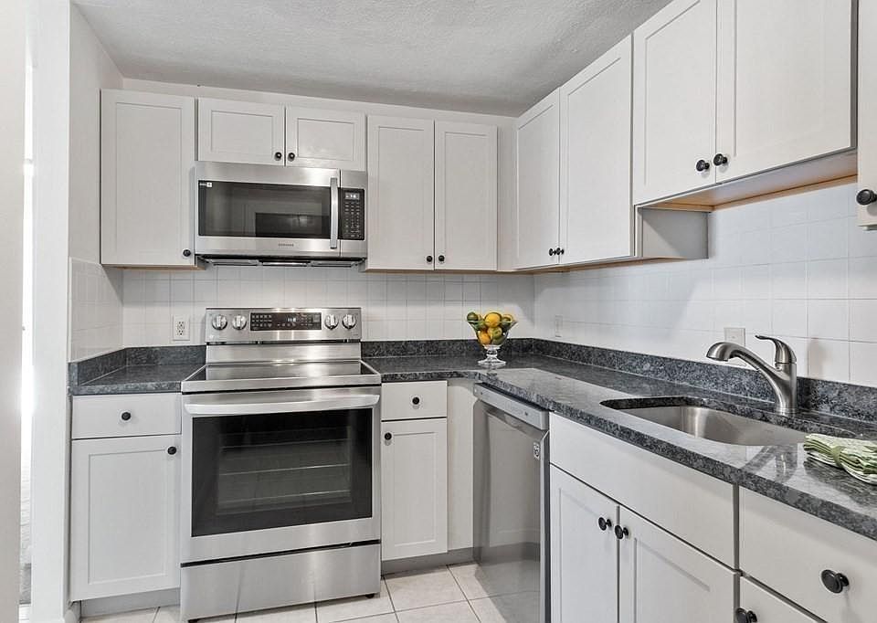 1st image of 773 Massachusetts Ave APT B1