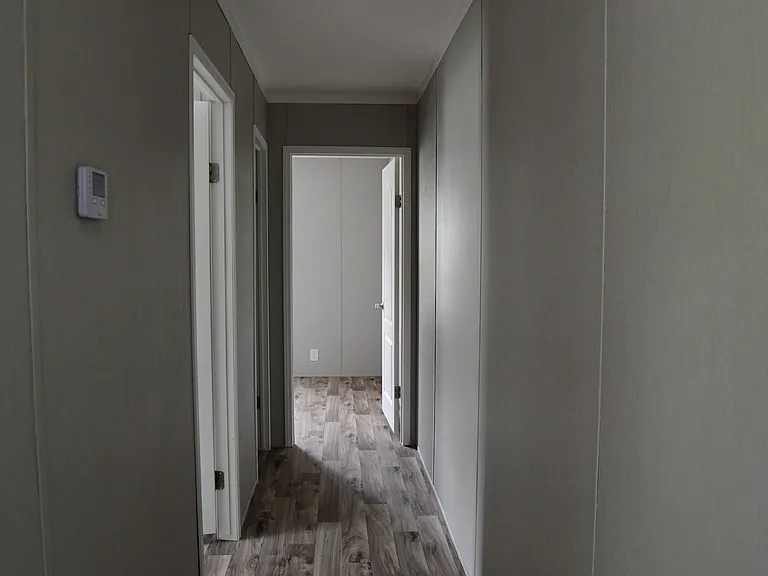 122 Willow Dr — Photo 18