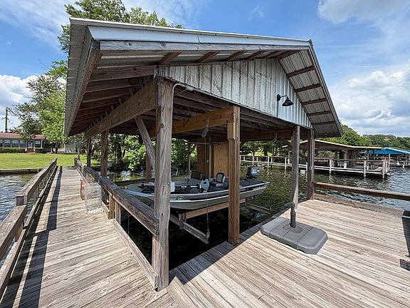 5th image of 2365 Seminole Shores Rd