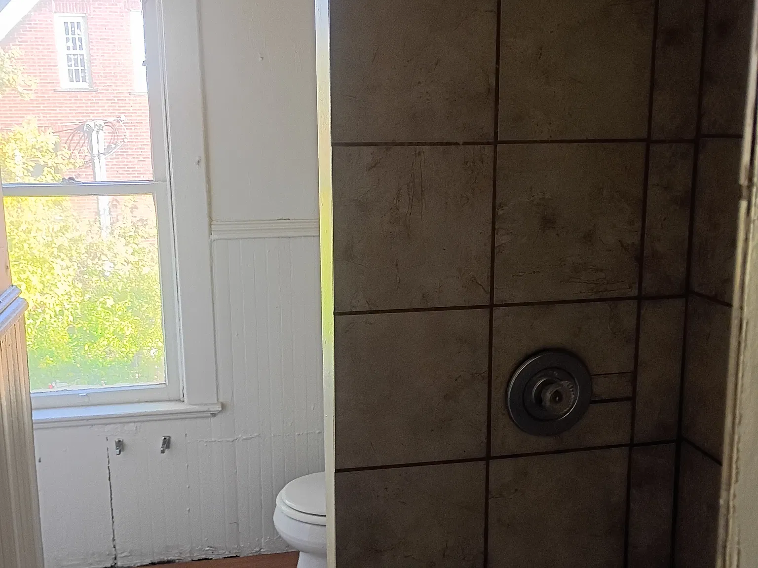 3 bed, 1500 sqft, $900 — Photo 3