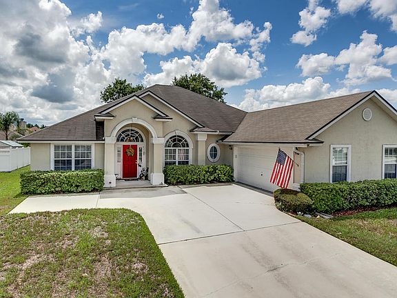 2nd image of 3607 Nipa Dr