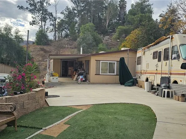 26225 Vista Pl, Hemet, CA 92545