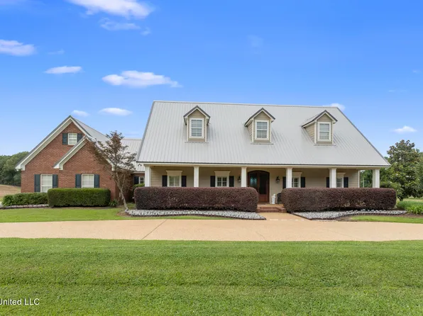 1600 Wright Rd, Raymond, MS 39154