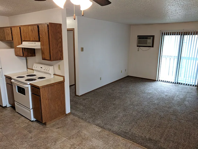 Gatewood Apartments — Photo 51