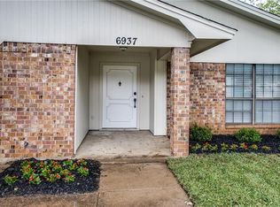 6937 Loma Vista Dr, Fort Worth, TX 76133