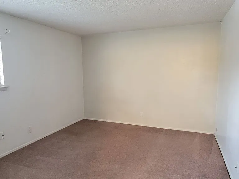 3532C Adenmor Ct — Photo 19