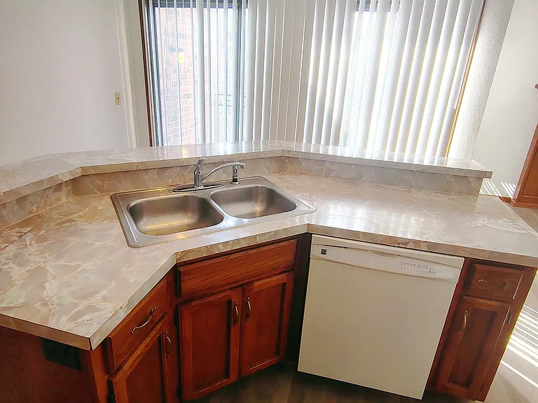 F302 Kitchen