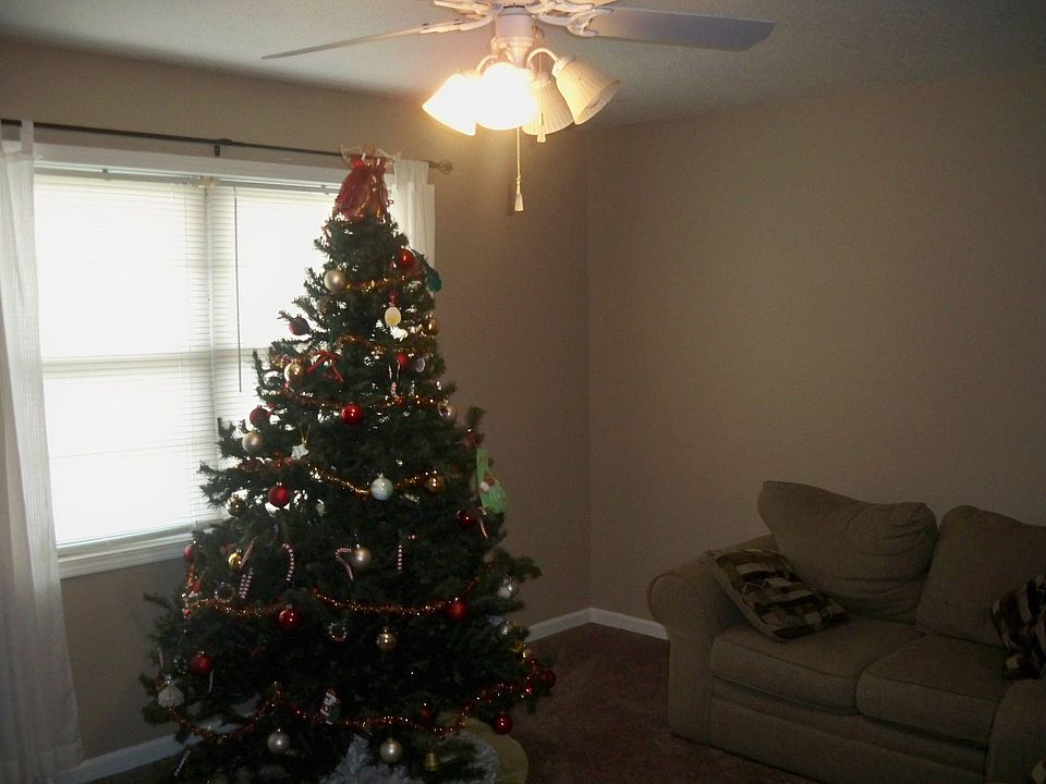 2nd image of 307 S 17th St