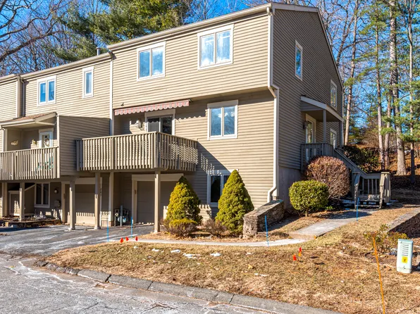 204 Waters Edge Drive #204, Southington, CT 06489