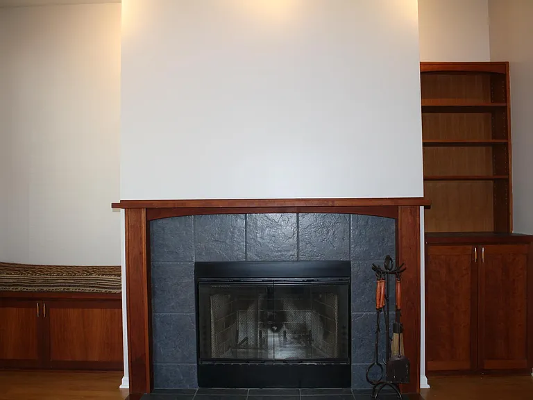 303 W Scott St #303 — Photo 6