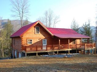 135 John Glover Rd, Hampton, TN 37658