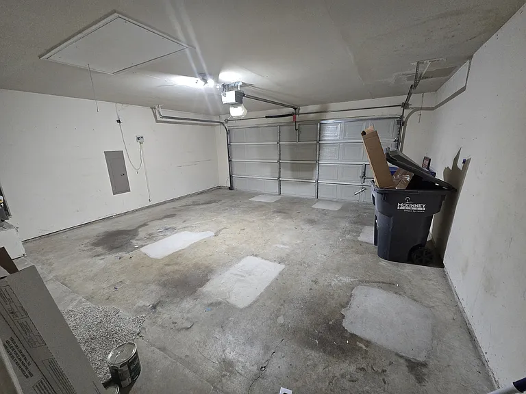 8405 Luzerne Dr — Photo 12