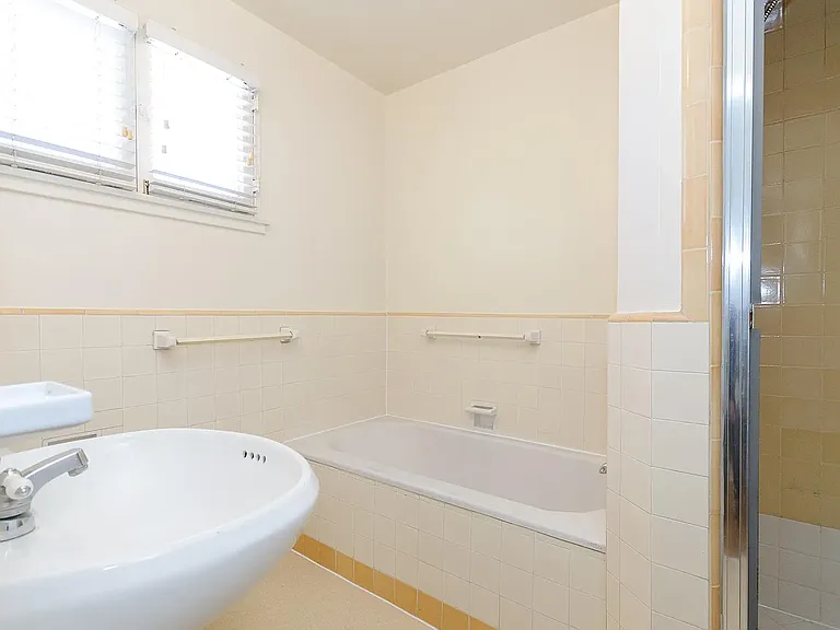 313 S Cochran Ave #313 — Photo 12
