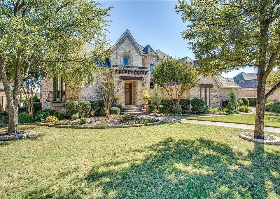 1st image of 3014 Lake Creek Dr