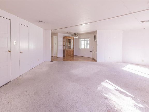 4th image of 74 Lemon Tree Circle