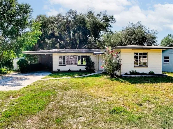 404 Louis St, Leesburg, FL 34748