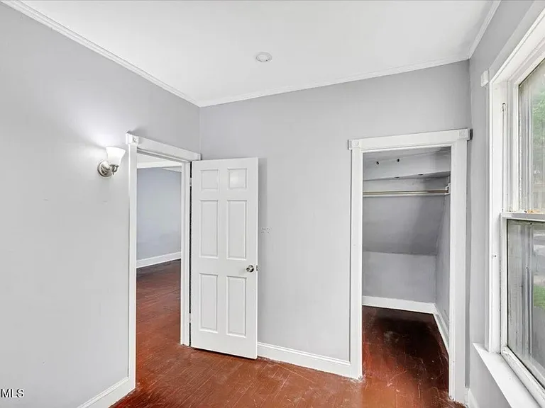 9 Kent St #1 — Photo 10