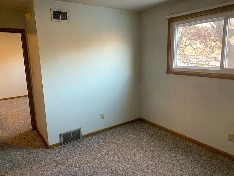 1054 Newton Road — Photo 9
