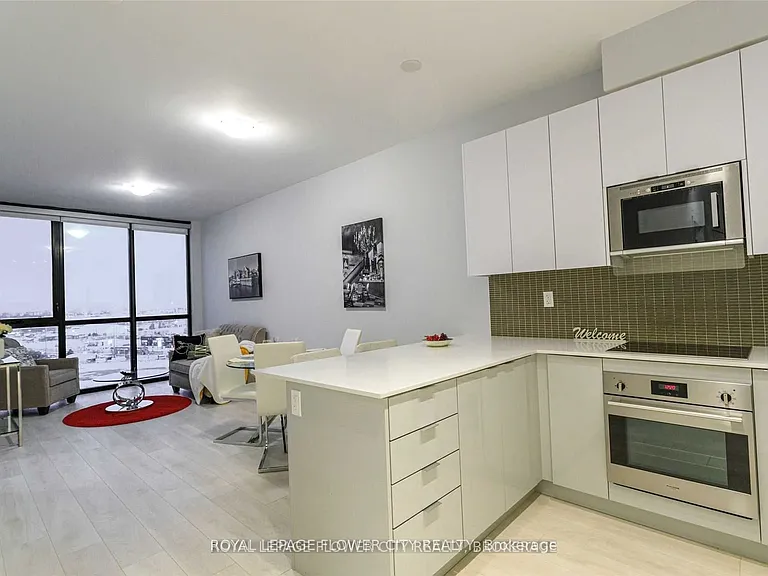 2908 Highway 7 Rd #910 — Photo 16