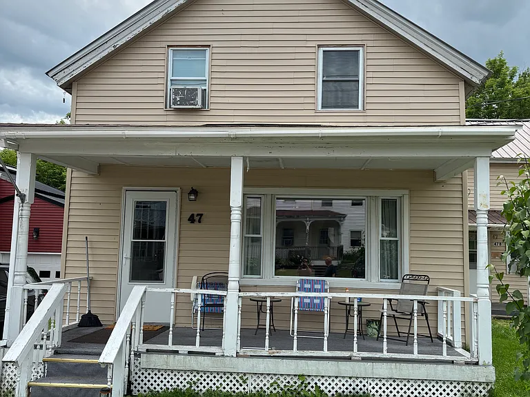 47 Bouck St #A — Photo 2