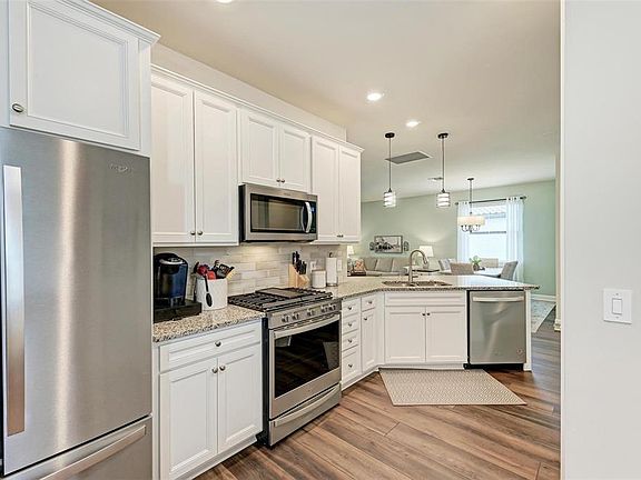 4th image of 17668 Northwood Pl