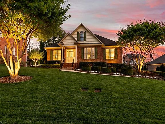 4th image of 299 Kiawah Island Dr