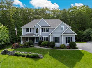 51 Womantam Ln, Cumberland, RI 02864