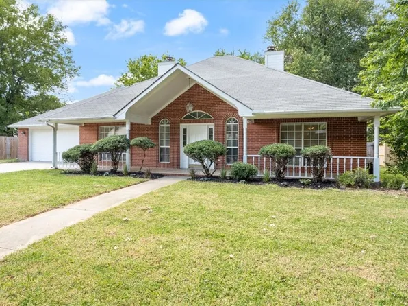 31 Saint John Pl, Farmington, AR 72730