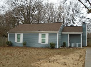 6929 Delta Lake Dr, Charlotte, NC 28215