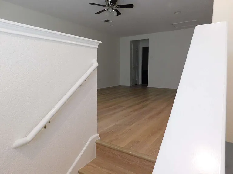 20719 Cape Coral — Photo 47