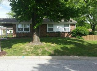 2804 Essex St, Saint Charles, MO