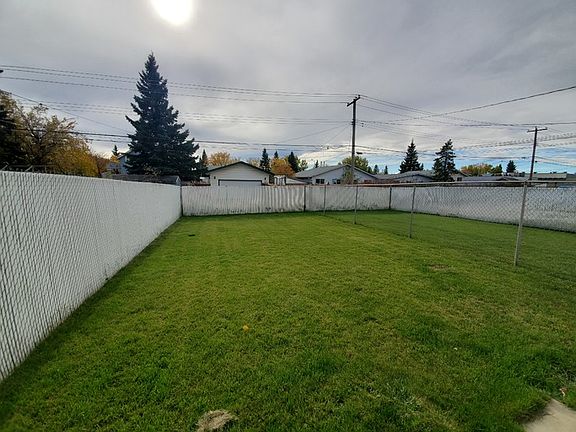2nd image of 9307 101st Ave